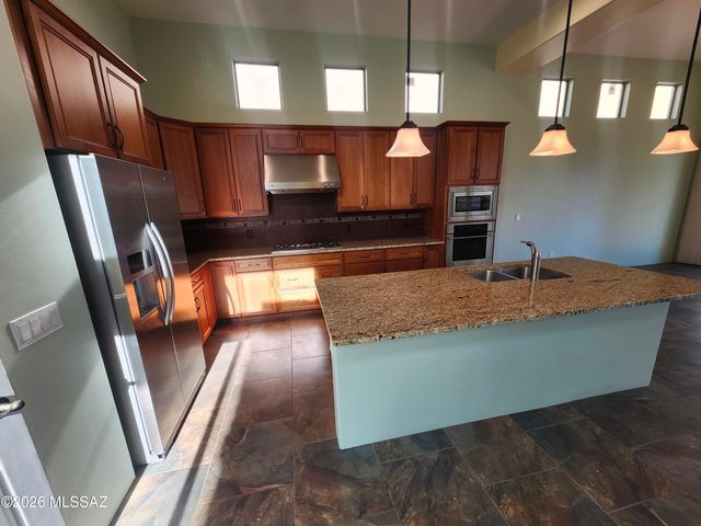 12332 N Sunrise Shadow Drive, Marana, AZ 85658