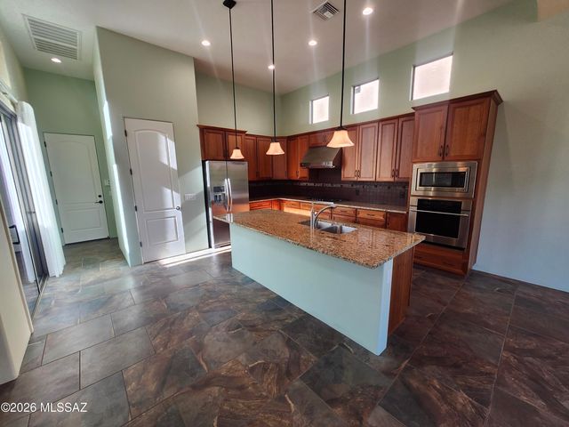 12332 N Sunrise Shadow Drive, Marana, AZ 85658