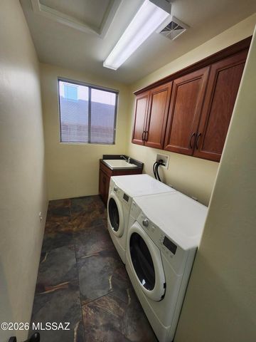 12332 N Sunrise Shadow Drive, Marana, AZ 85658