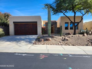 12332 N Sunrise Shadow Drive, Marana, AZ 85658