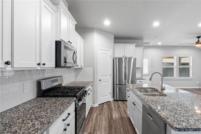 7753 Lariat Toss Dr, Corpus Christi, TX 78414