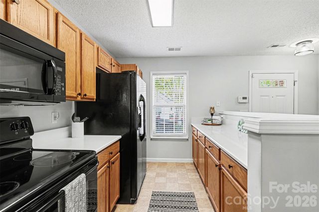 11365 Stone Trail Road, Charlotte, NC 28213