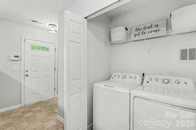 11365 Stone Trail Road, Charlotte, NC 28213