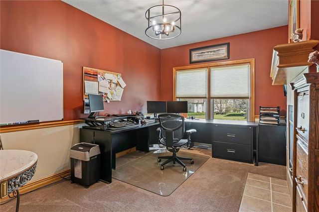 4005 SW Boulder Drive, Lee's Summit, MO 64082