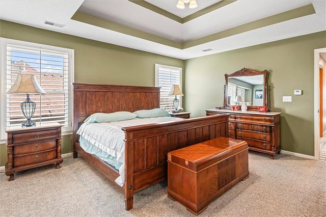 4005 SW Boulder Drive, Lee's Summit, MO 64082