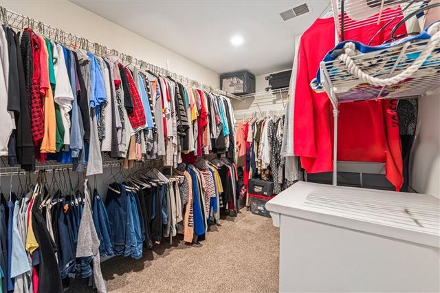 4005 SW Boulder Drive, Lee's Summit, MO 64082