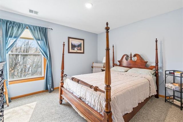 4005 SW Boulder Drive, Lee's Summit, MO 64082