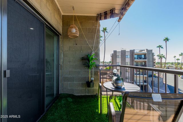 425 S PARKCREST Drive 334, Mesa, AZ 85206