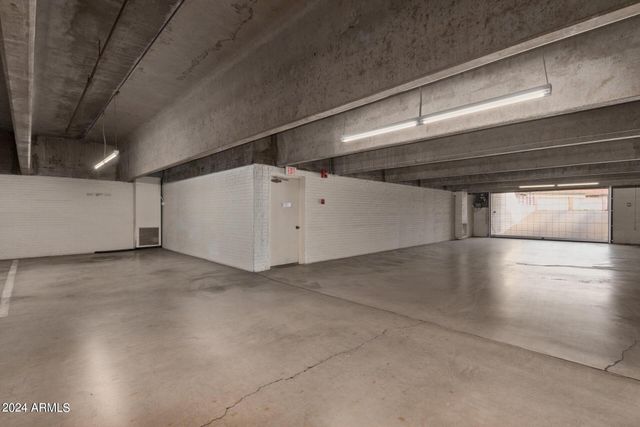 425 S PARKCREST Drive 334, Mesa, AZ 85206