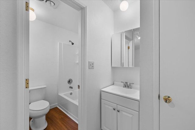 1105 Ivy Lane, Ashland, OR 97520