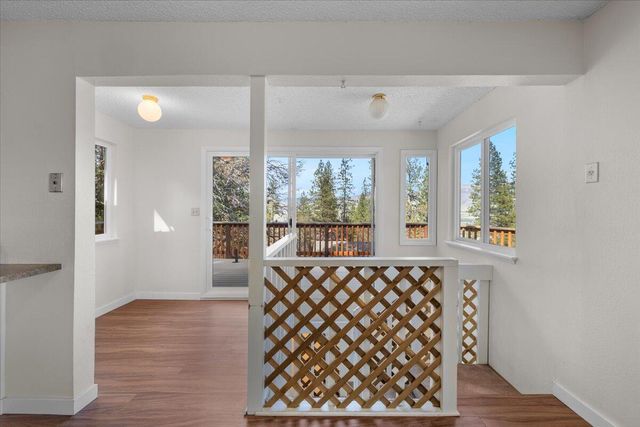 1105 Ivy Lane, Ashland, OR 97520