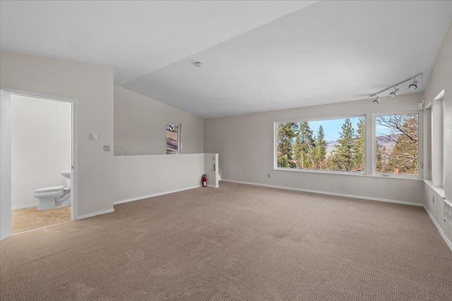 1105 Ivy Lane, Ashland, OR 97520