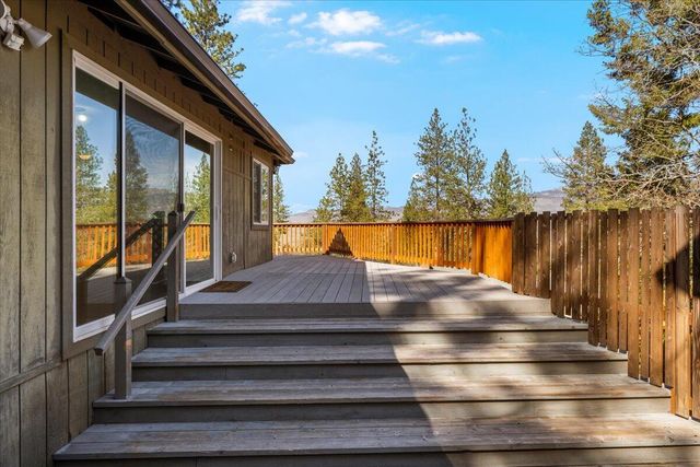 1105 Ivy Lane, Ashland, OR 97520