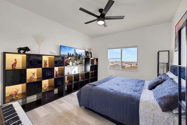 8501 West University Avenue 2077, Las Vegas, NV 89147