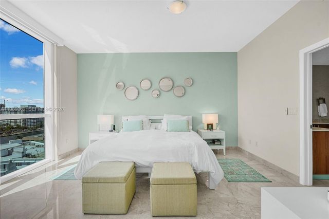 1945 S Ocean Dr 906, Hallandale Beach, FL 33009