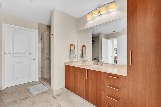 1945 S Ocean Dr 906, Hallandale Beach, FL 33009