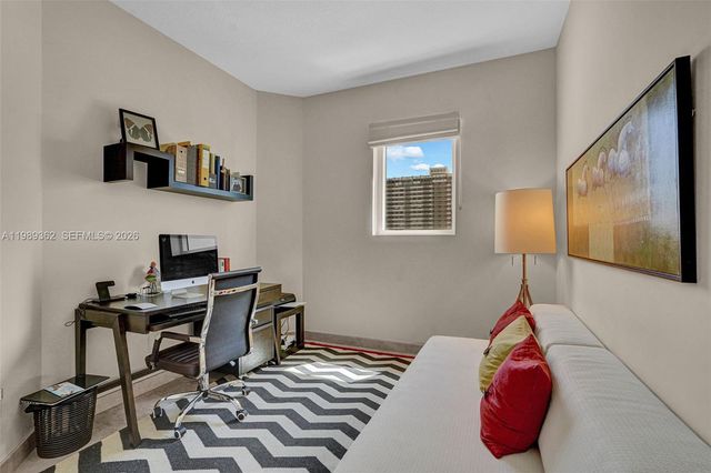 1945 S Ocean Dr 906, Hallandale Beach, FL 33009