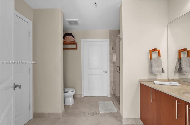 1945 S Ocean Dr 906, Hallandale Beach, FL 33009