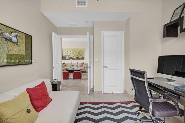 1945 S Ocean Dr 906, Hallandale Beach, FL 33009