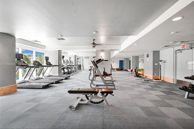 1945 S Ocean Dr 906, Hallandale Beach, FL 33009