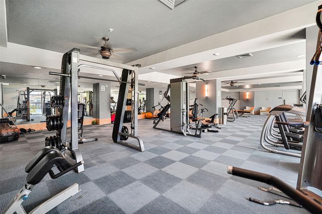 1945 S Ocean Dr 906, Hallandale Beach, FL 33009