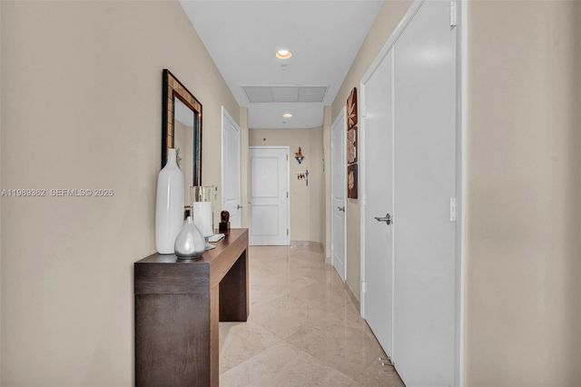 1945 S Ocean Dr 906, Hallandale Beach, FL 33009