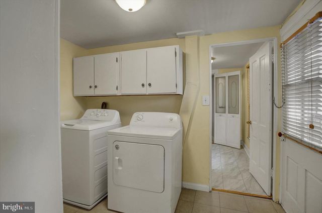114 E ANTIETAM ST E, Hagerstown, MD 21740
