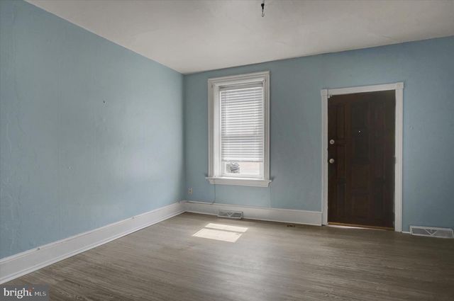 114 E ANTIETAM ST E, Hagerstown, MD 21740
