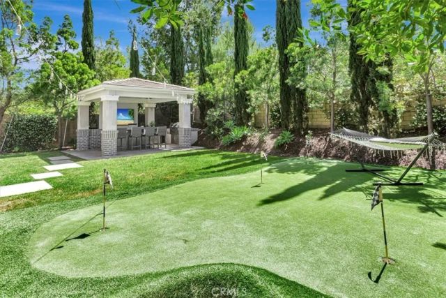 142 Yellow Daisy, Irvine, CA 92618