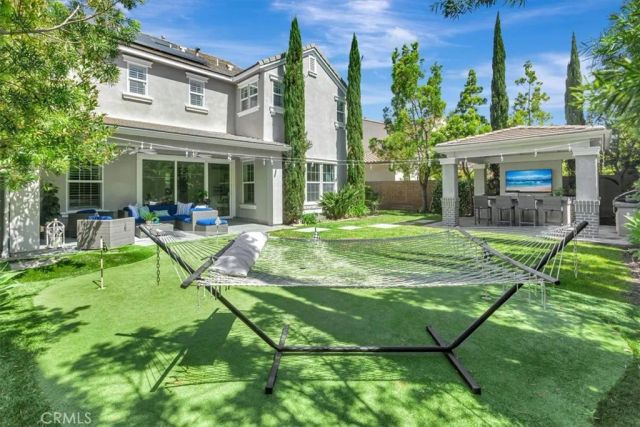 142 Yellow Daisy, Irvine, CA 92618