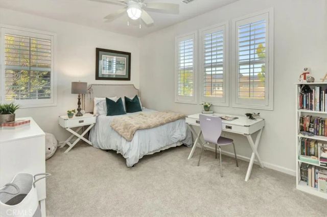 142 Yellow Daisy, Irvine, CA 92618