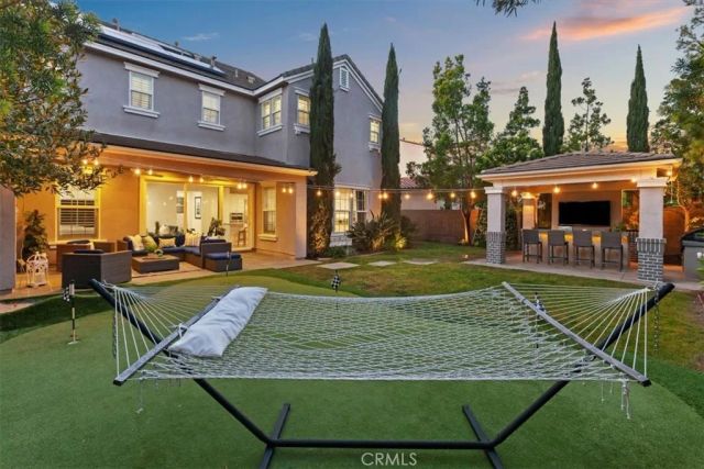 142 Yellow Daisy, Irvine, CA 92618
