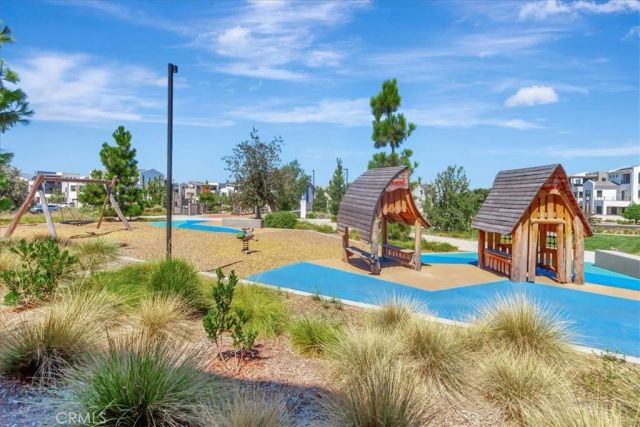 142 Yellow Daisy, Irvine, CA 92618