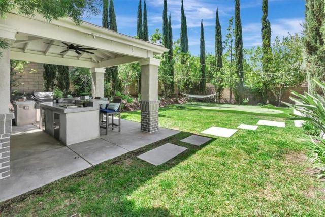 142 Yellow Daisy, Irvine, CA 92618