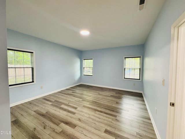 407 Walker Avenue, Graham, NC 27253