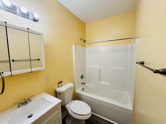 407 Walker Avenue, Graham, NC 27253