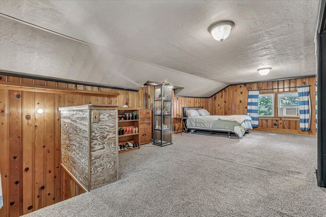 4410 14th Street, Rock Island, IL 61201