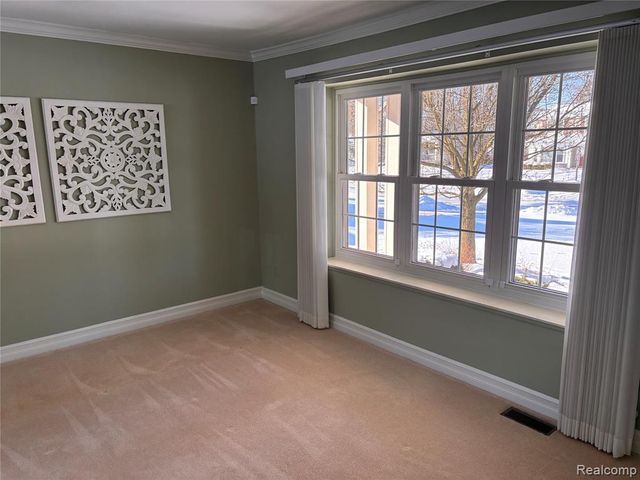 1805 Hickory Bark Lane, Bloomfield Hills, MI 48304