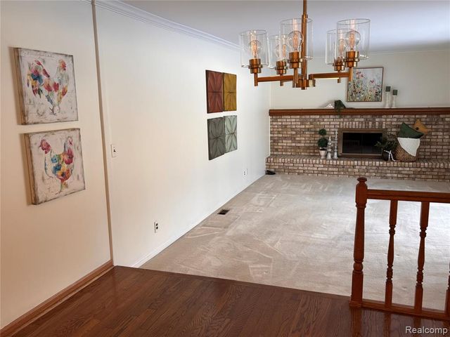 1805 Hickory Bark Lane, Bloomfield Hills, MI 48304