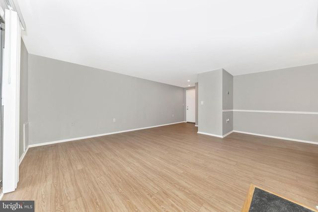 18131 CHALET DR #24-202, Germantown, MD 20874