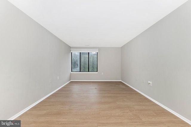 18131 CHALET DR #24-202, Germantown, MD 20874