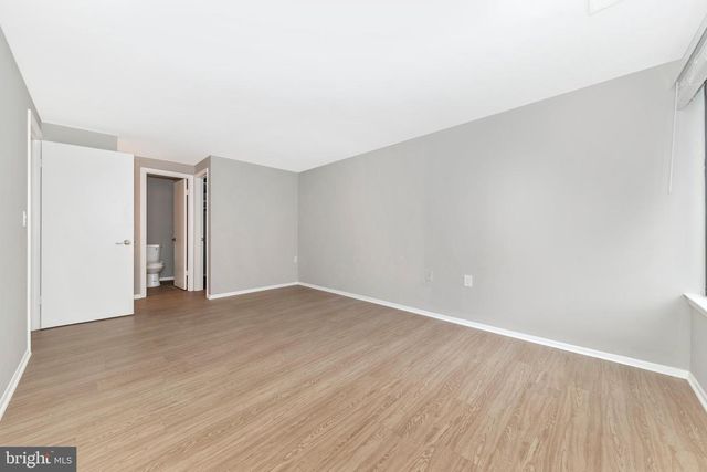 18131 CHALET DR #24-202, Germantown, MD 20874