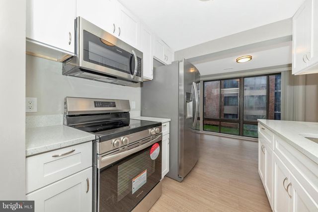 18131 CHALET DR #24-202, Germantown, MD 20874