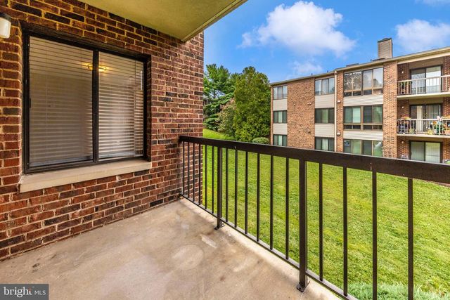 18131 CHALET DR #24-202, Germantown, MD 20874