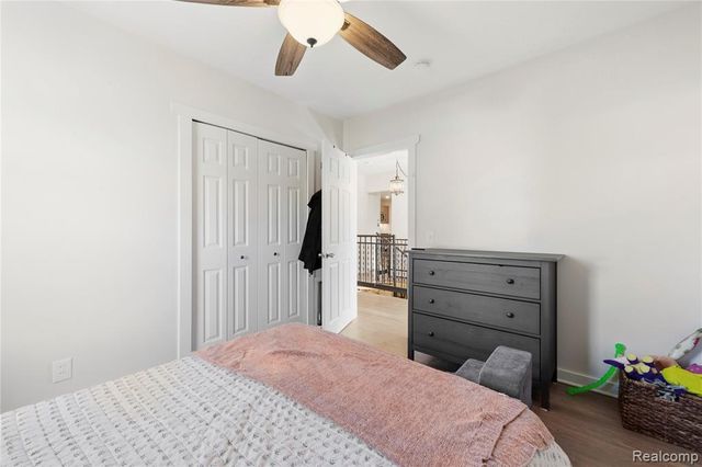 3575 Knollview Avenue, West Bloomfield, MI 48324