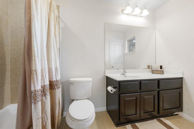 611 Irvin DR, San Marcos, TX 78666