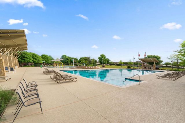 611 Irvin DR, San Marcos, TX 78666