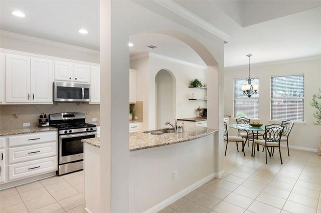 611 Irvin DR, San Marcos, TX 78666