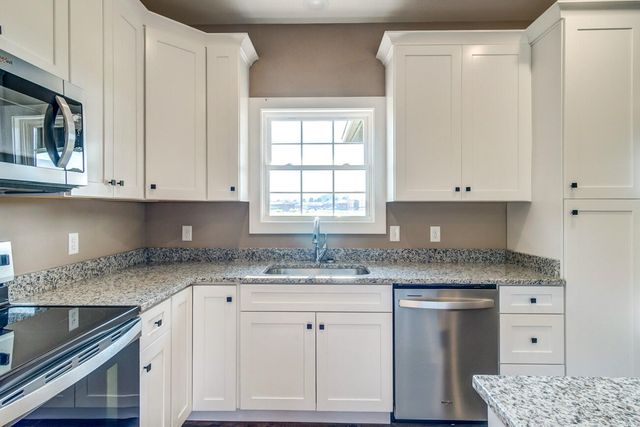 181 Central Park Avenue, Berea, KY 40403