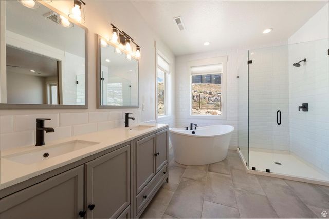 4061 E BARTON CREEK DR, Eagle Mountain, UT 84005